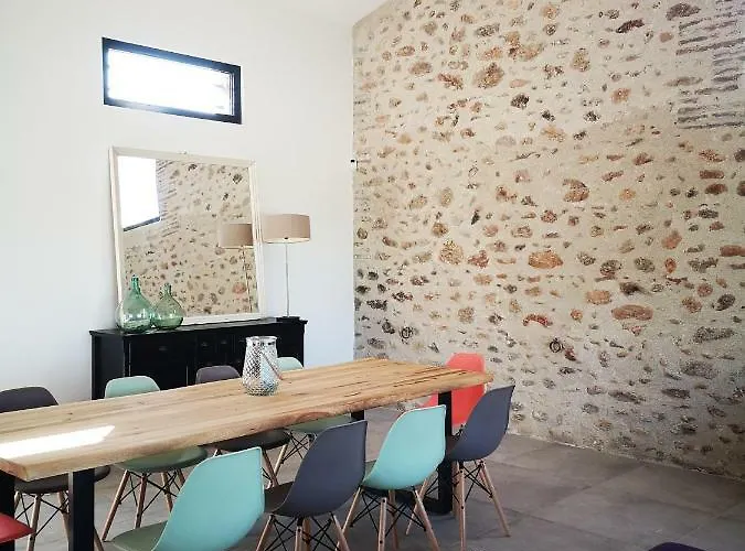 בית נופש Mas Puig *